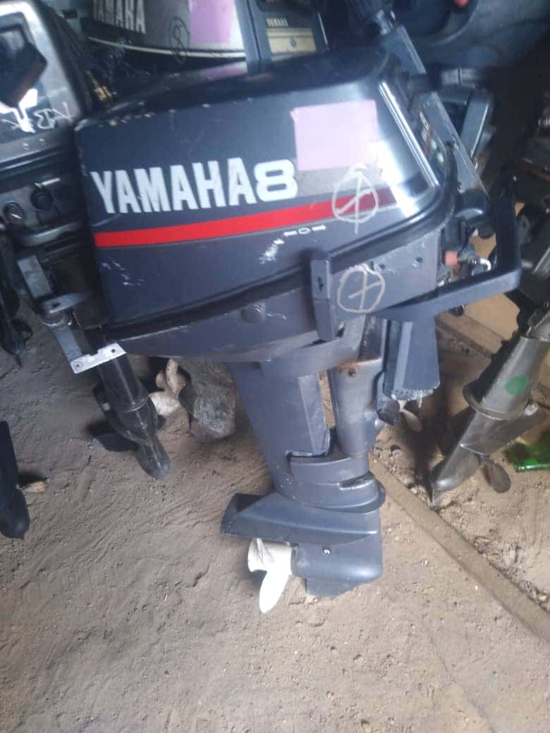 2 Stroke 8hp Yamaha American model outboard engine